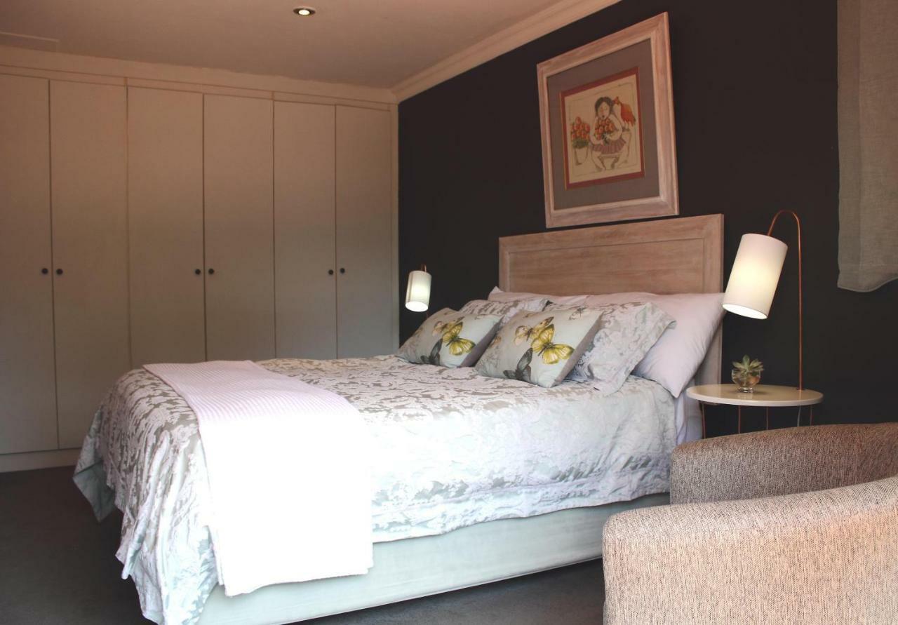 Koru Guesthouse Претория Экстерьер фото